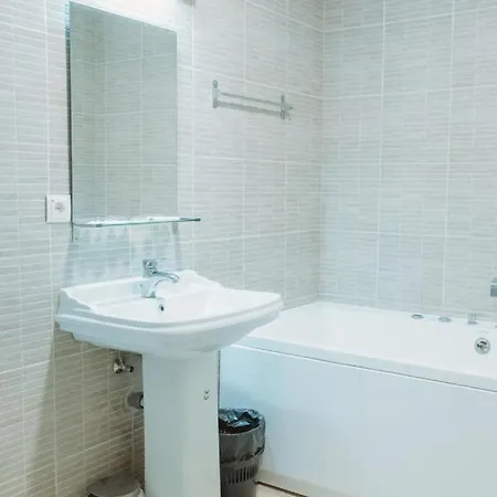 Aqua Alpin Centru Pensionat 2*